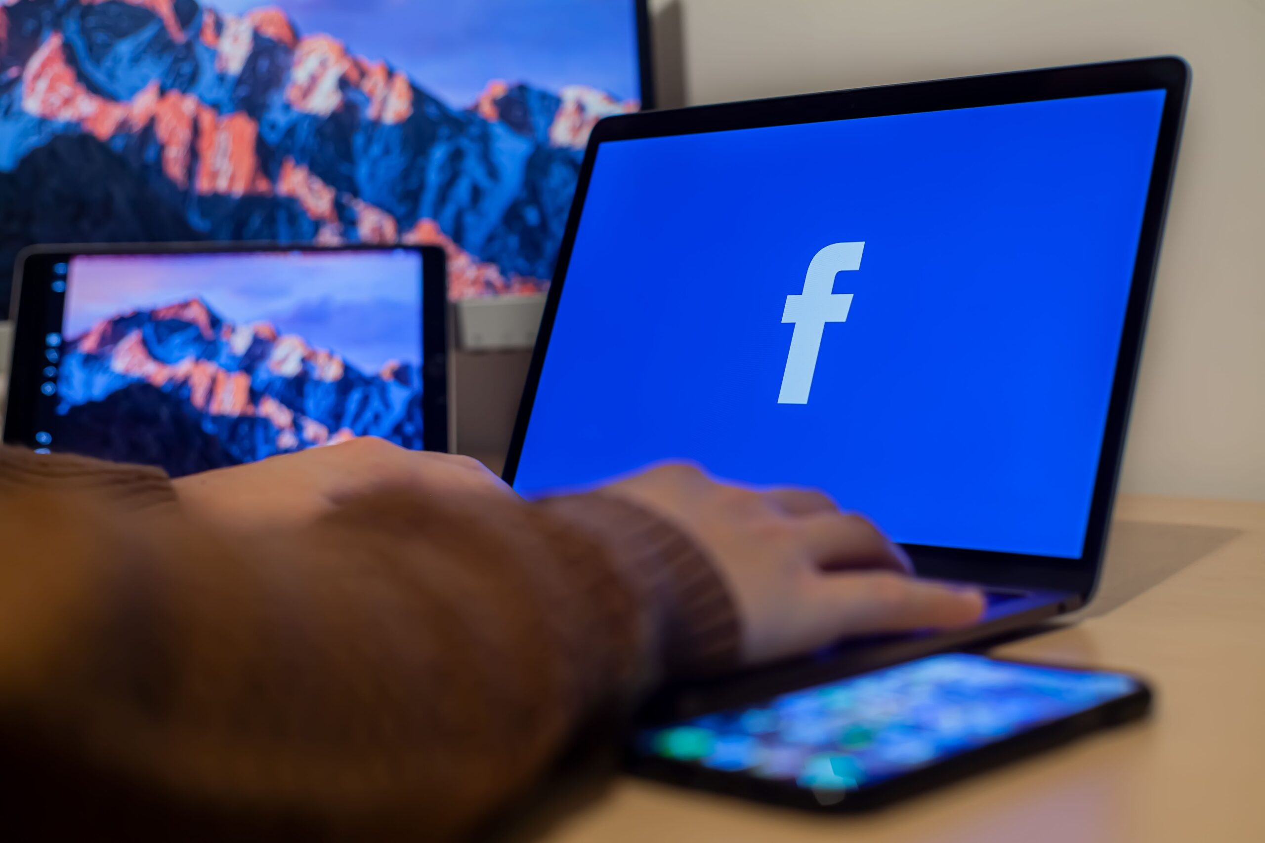 Planning a social media content calendar